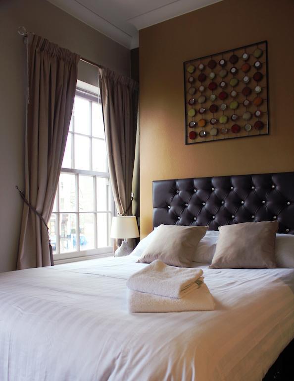 Hotel Tilted Wig Warwick  Zewnętrze zdjęcie